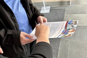 Scouts halfen bei der Orientierung