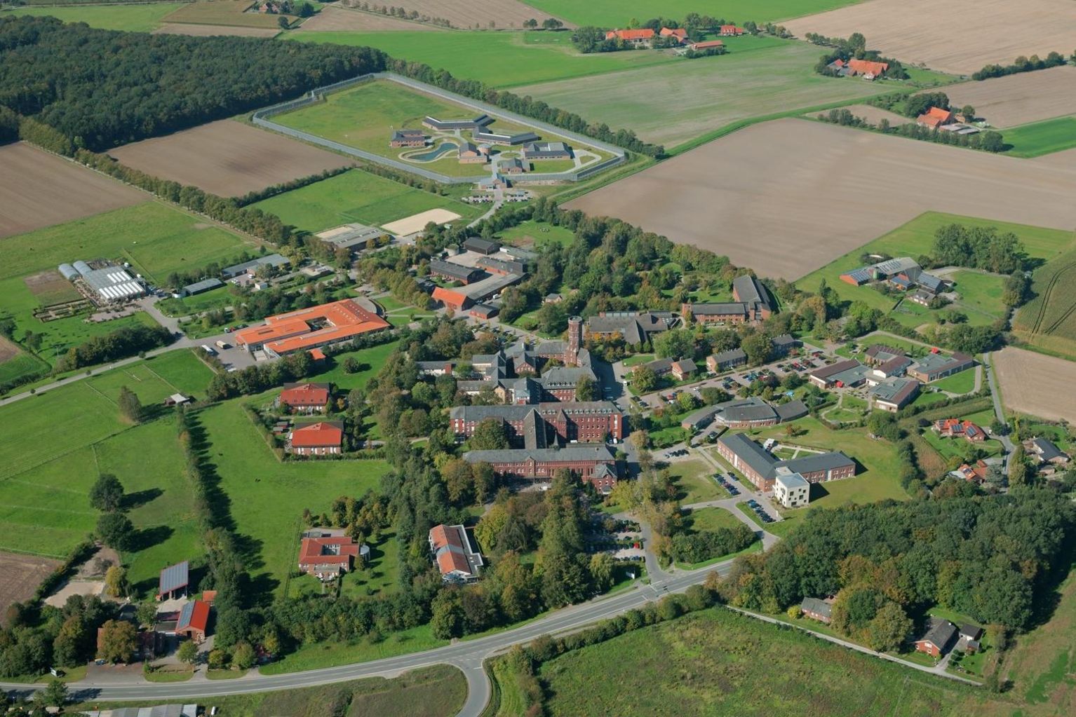Luftbild des Alexianer Campus in Münster Amelsbüren